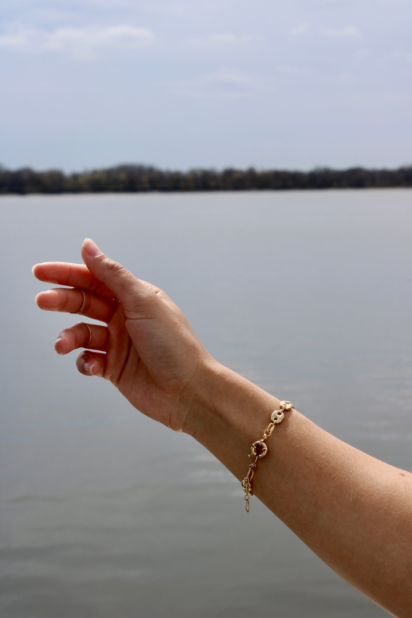 Puffed Mariner Chain Bracelet with Fancy Clasp